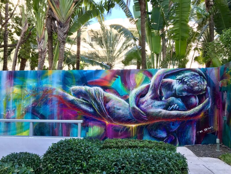 P 13 Sagamore The Lovers Wall